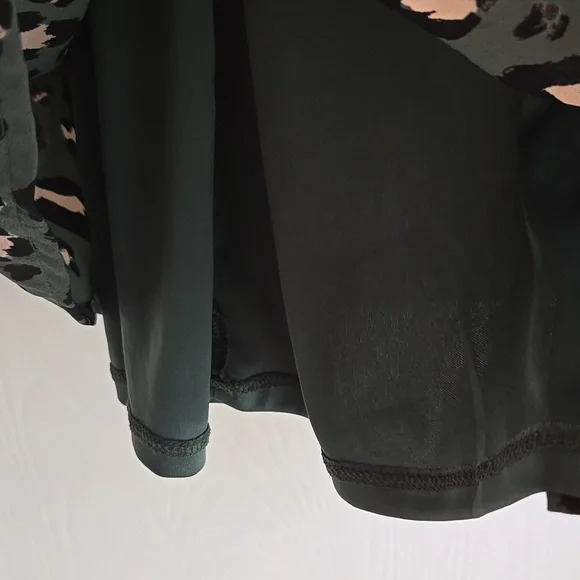 Torrid | Cami Tank/ Swing Green Leopard Top - Picture 6 of 9